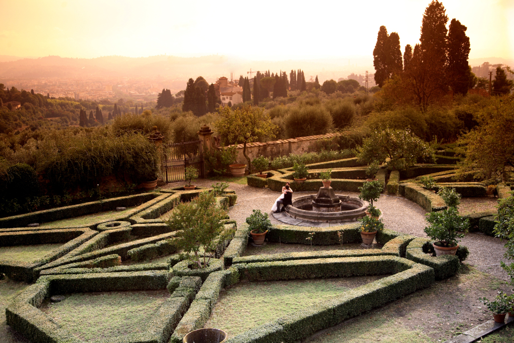 Secret garden in Florence hills