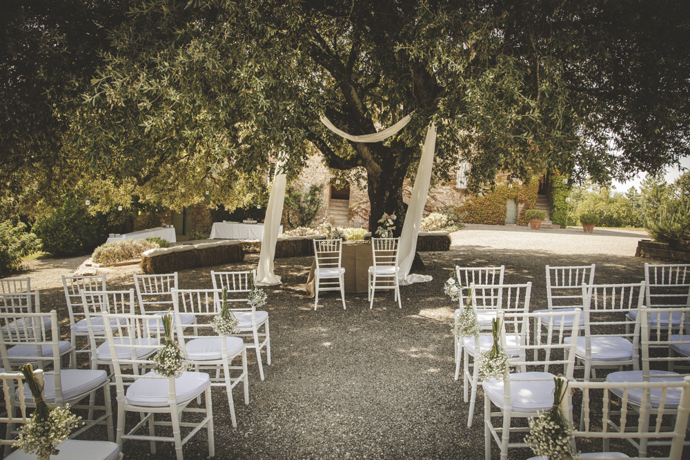 Ceremony setting