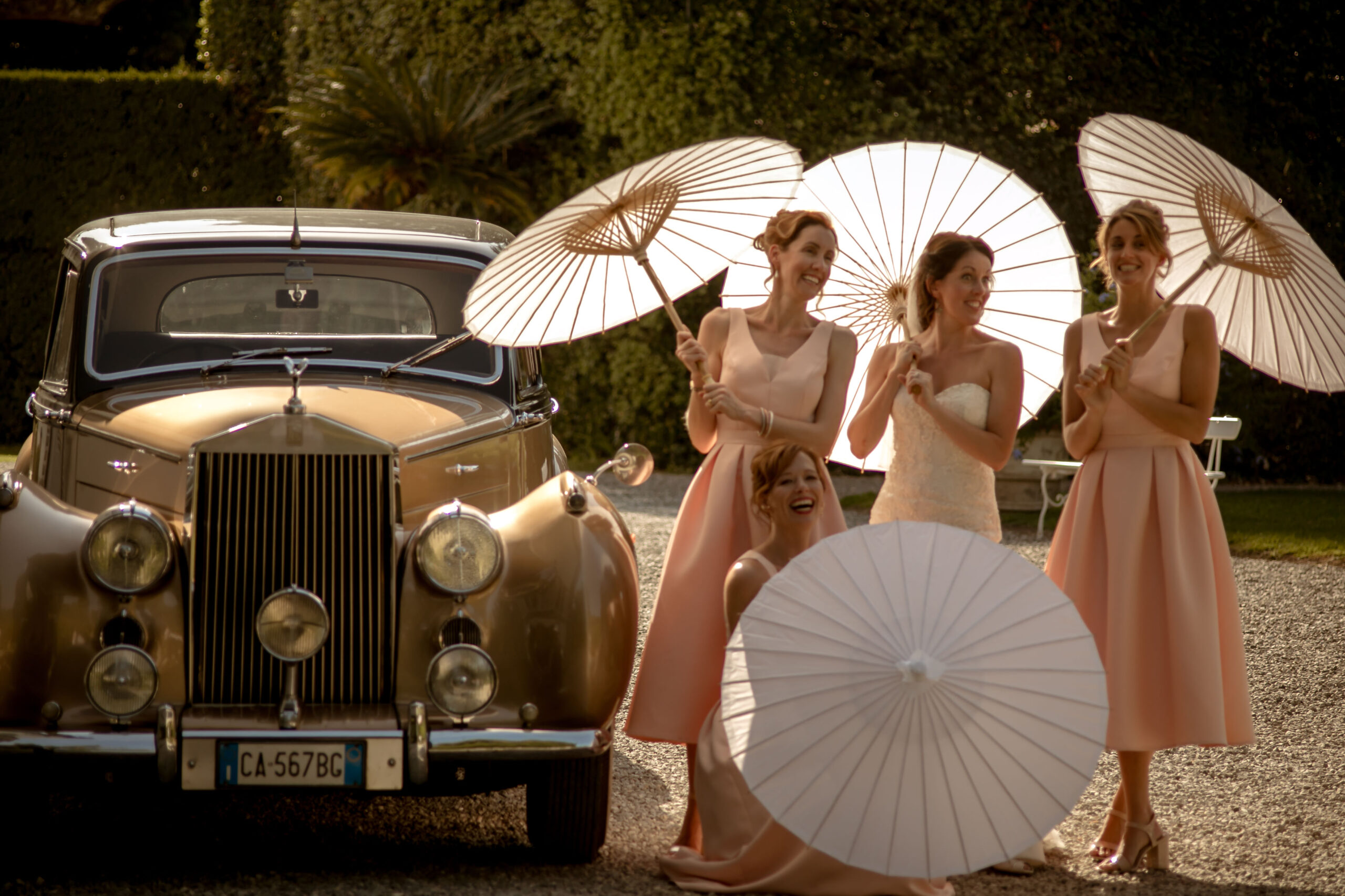 Summer wedding with parasols